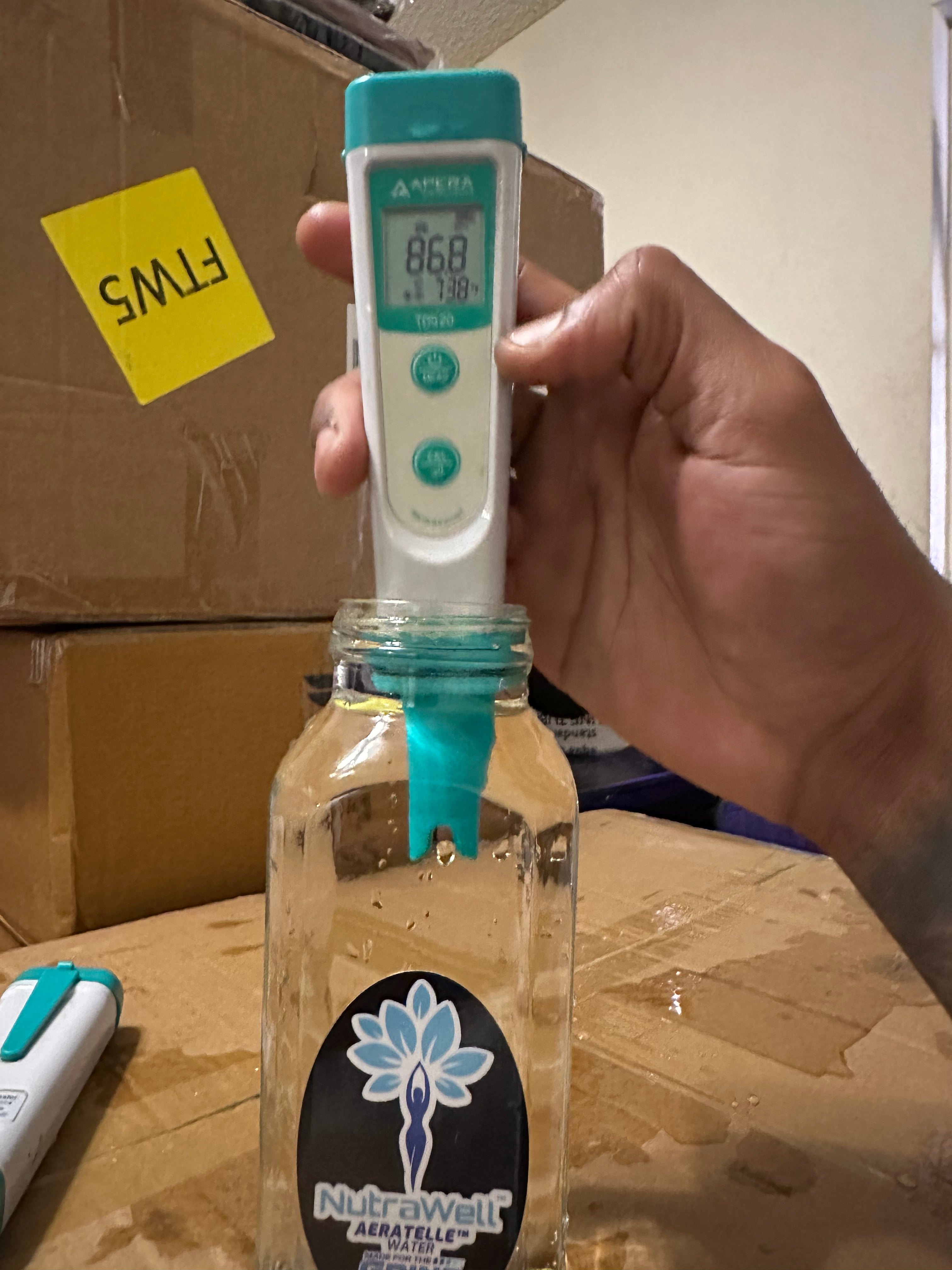 Aeratelle™ Nostalgia water (Glass)