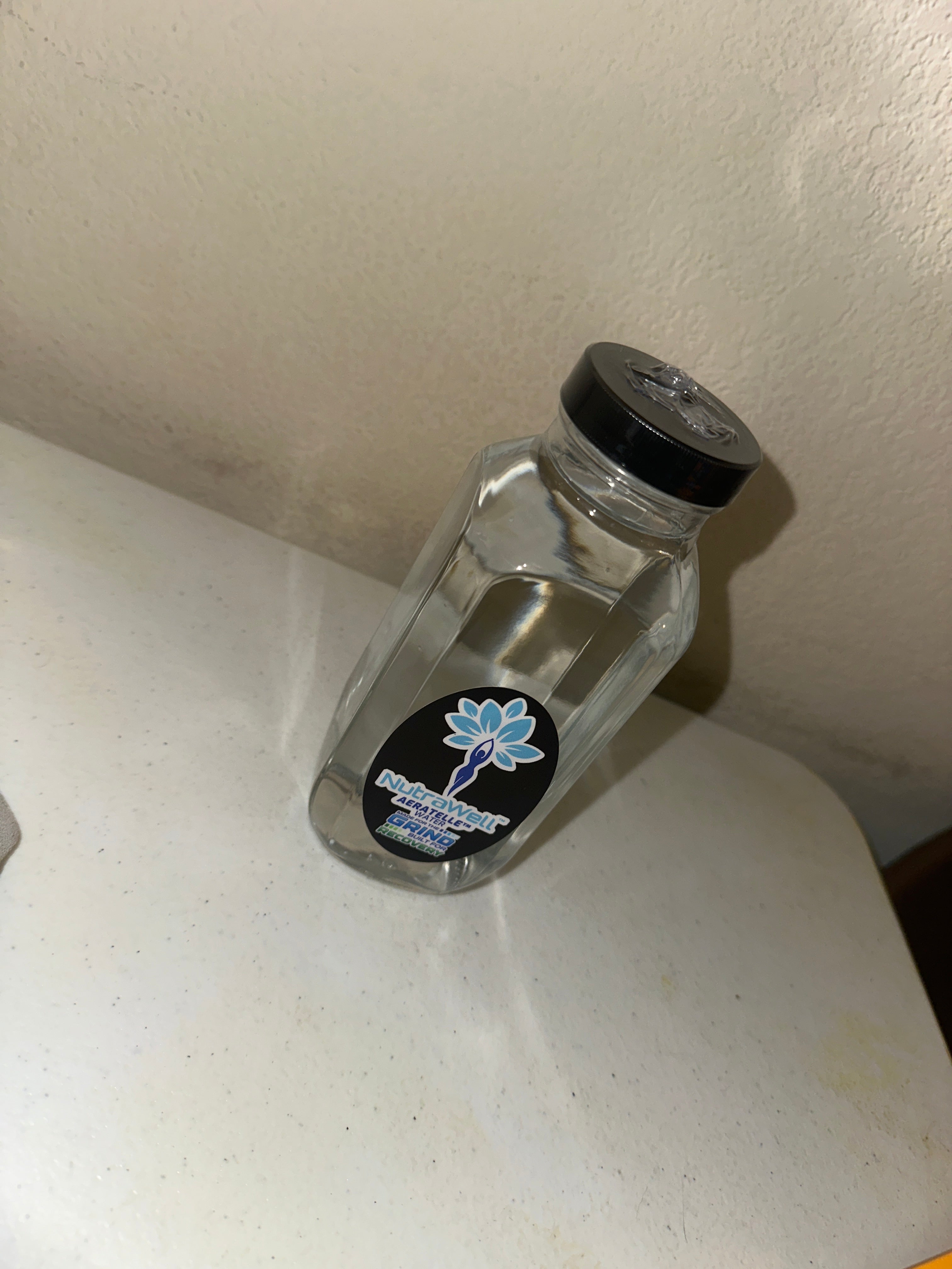 Aeratelle™ Glass bottles